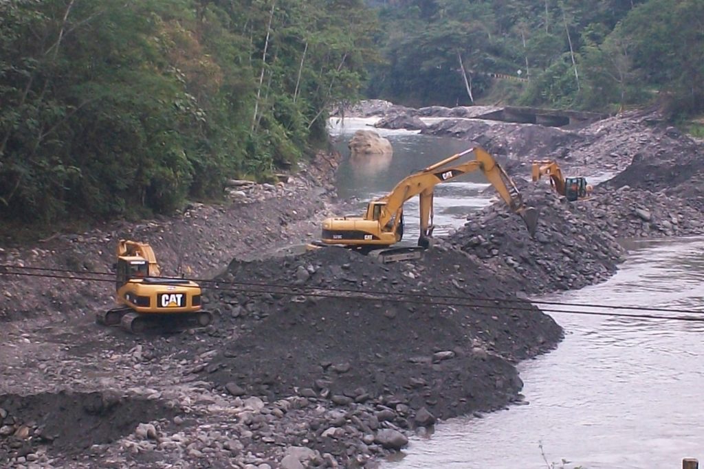 Rectificación rio Lengupá