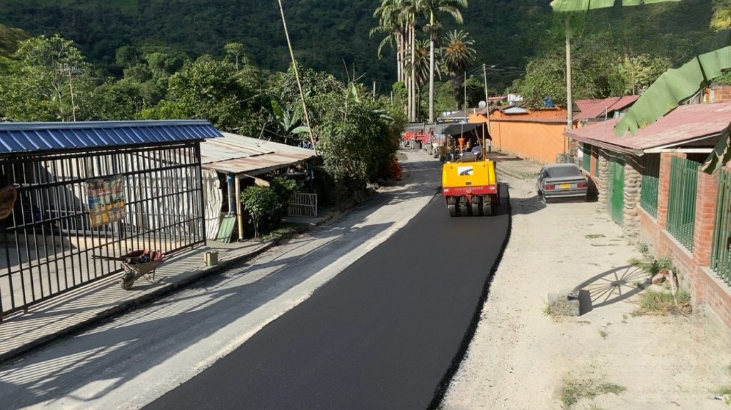 Rehabilitación Vía Zipaquirá - Pacho - La Palma, Cundinamarca.