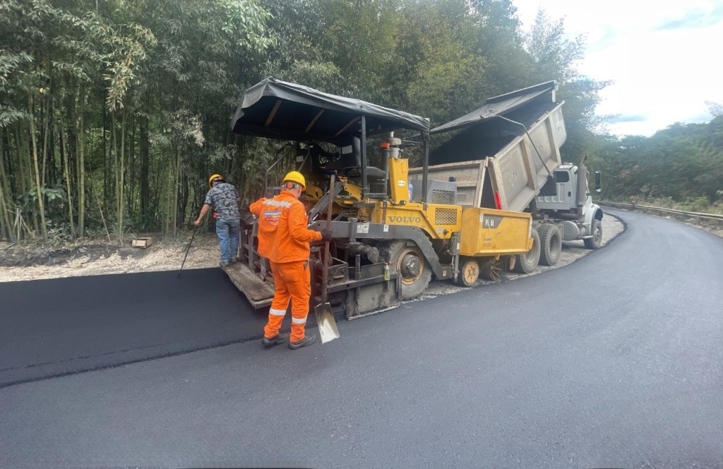Rehabilitación Vía Zipaquirá - Pacho - La Palma, Cundinamarca.
